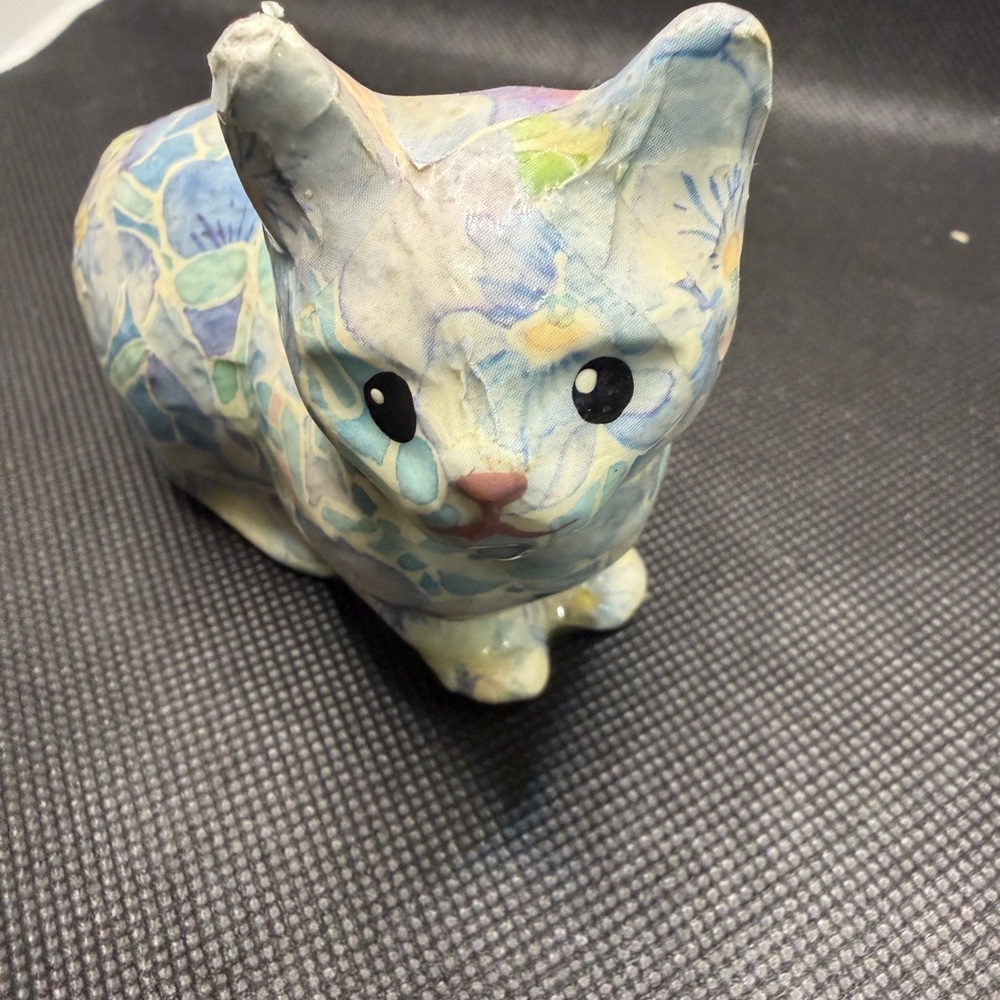 Handmade Decoupage Cat Figurine‎ Floral Paper Mache Shabby Chic 4” Damaged Ear